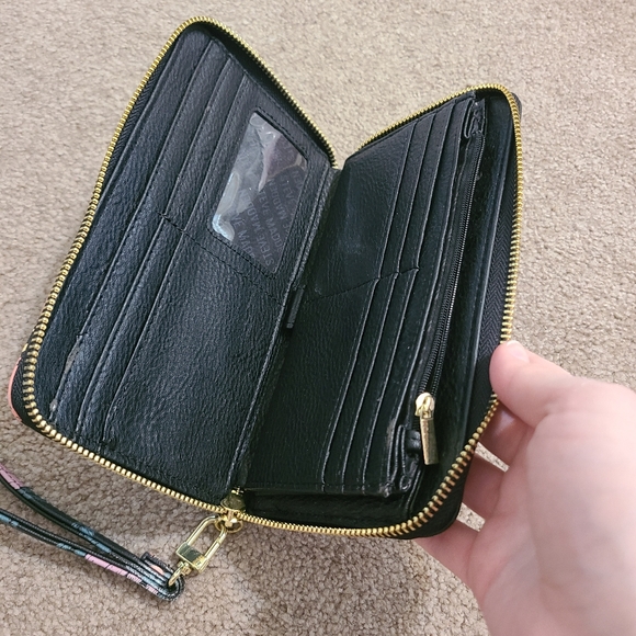 STEVE MADDEN Floral Clutch Wallet Wristlet - Picture 8 of 13